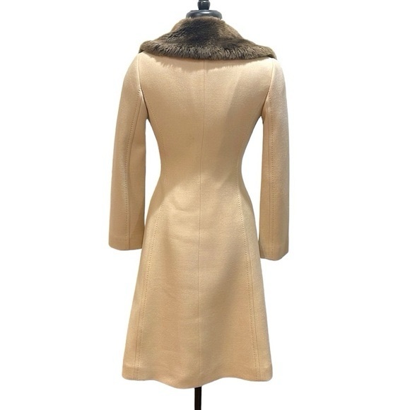 Kate Spade Wool Camel Coat with Large Faux Fur Collar - Picture 15 of 16